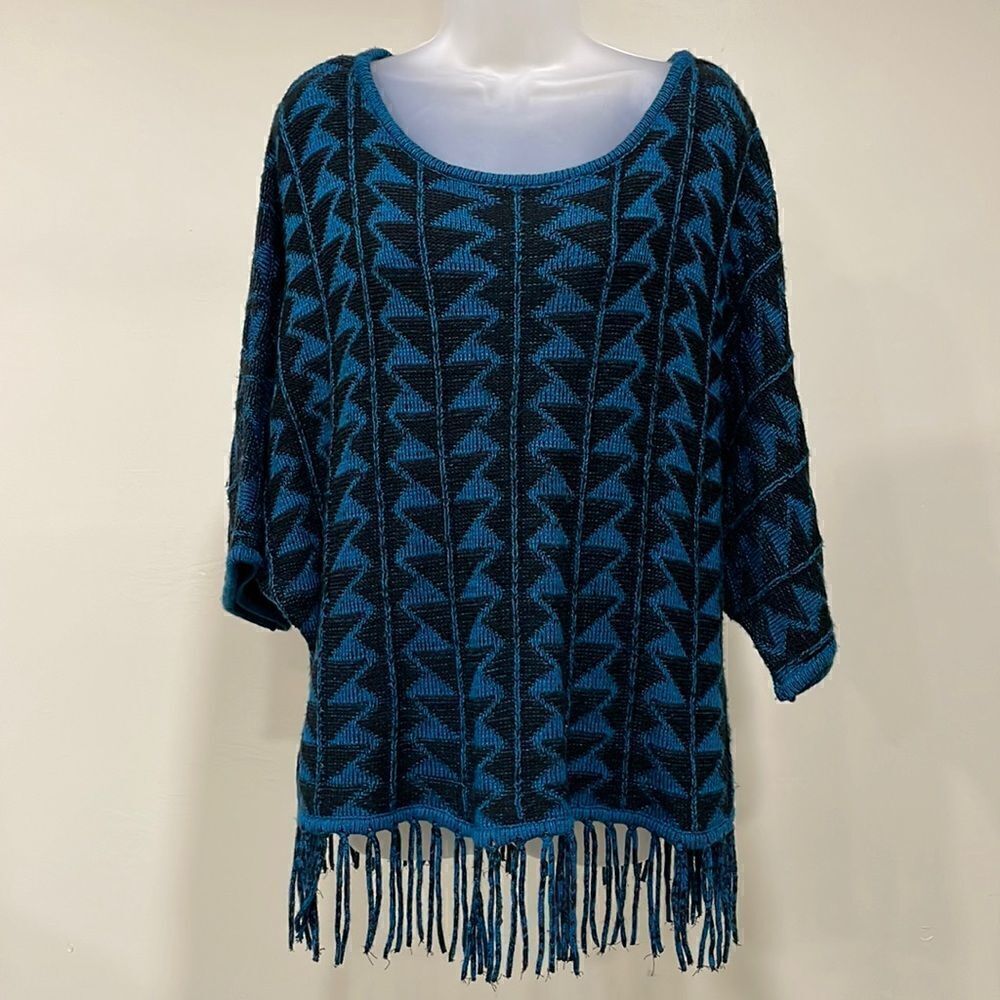 NWOT New Direction fringed sweater. Size L large 12/14